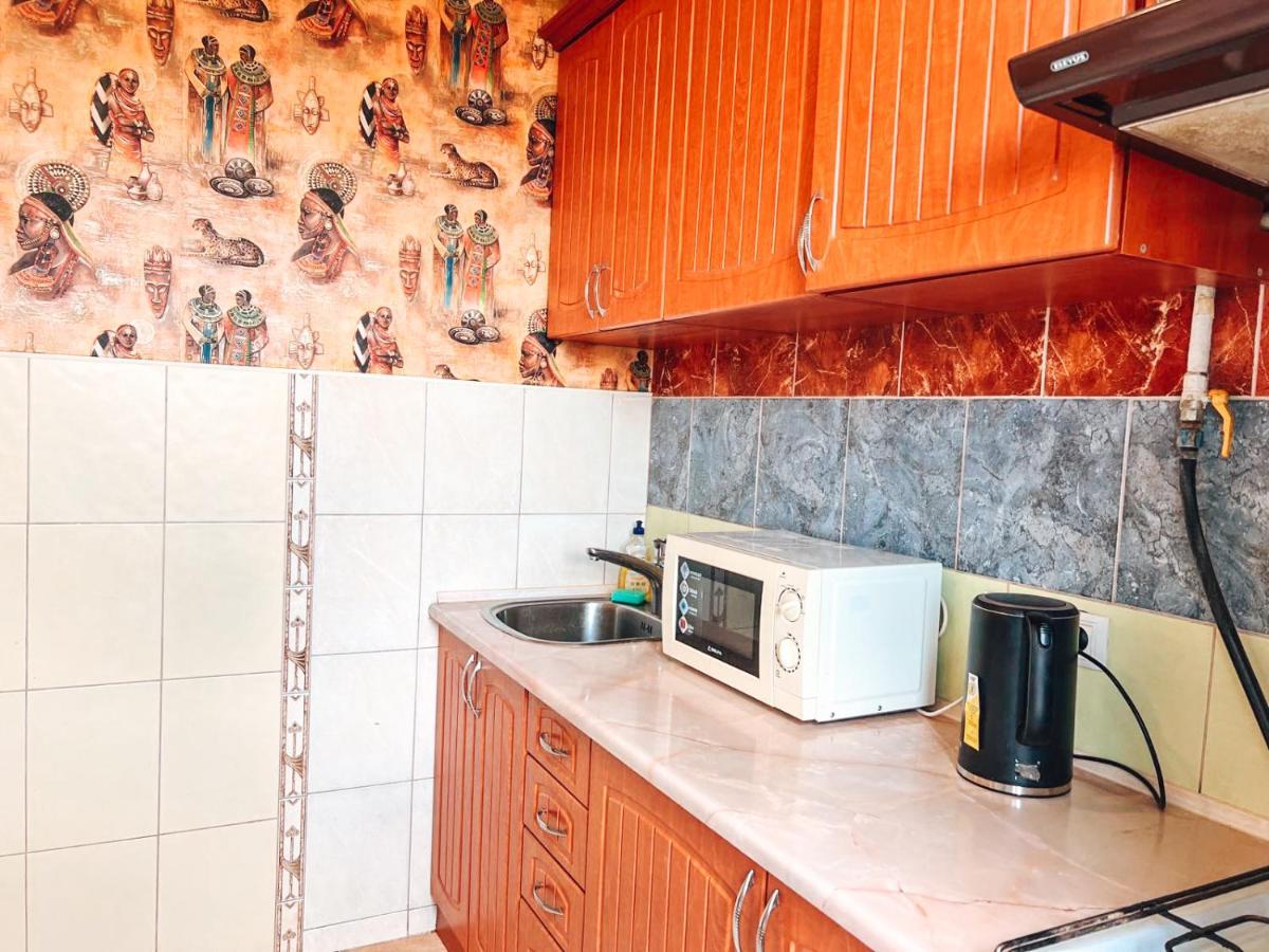 Apartment Near Metro Station Darnitsa Kiev Exterior foto